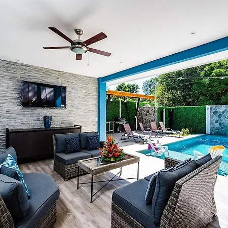 Private Pool Ping-Pong Table Walk To Beach Villa
